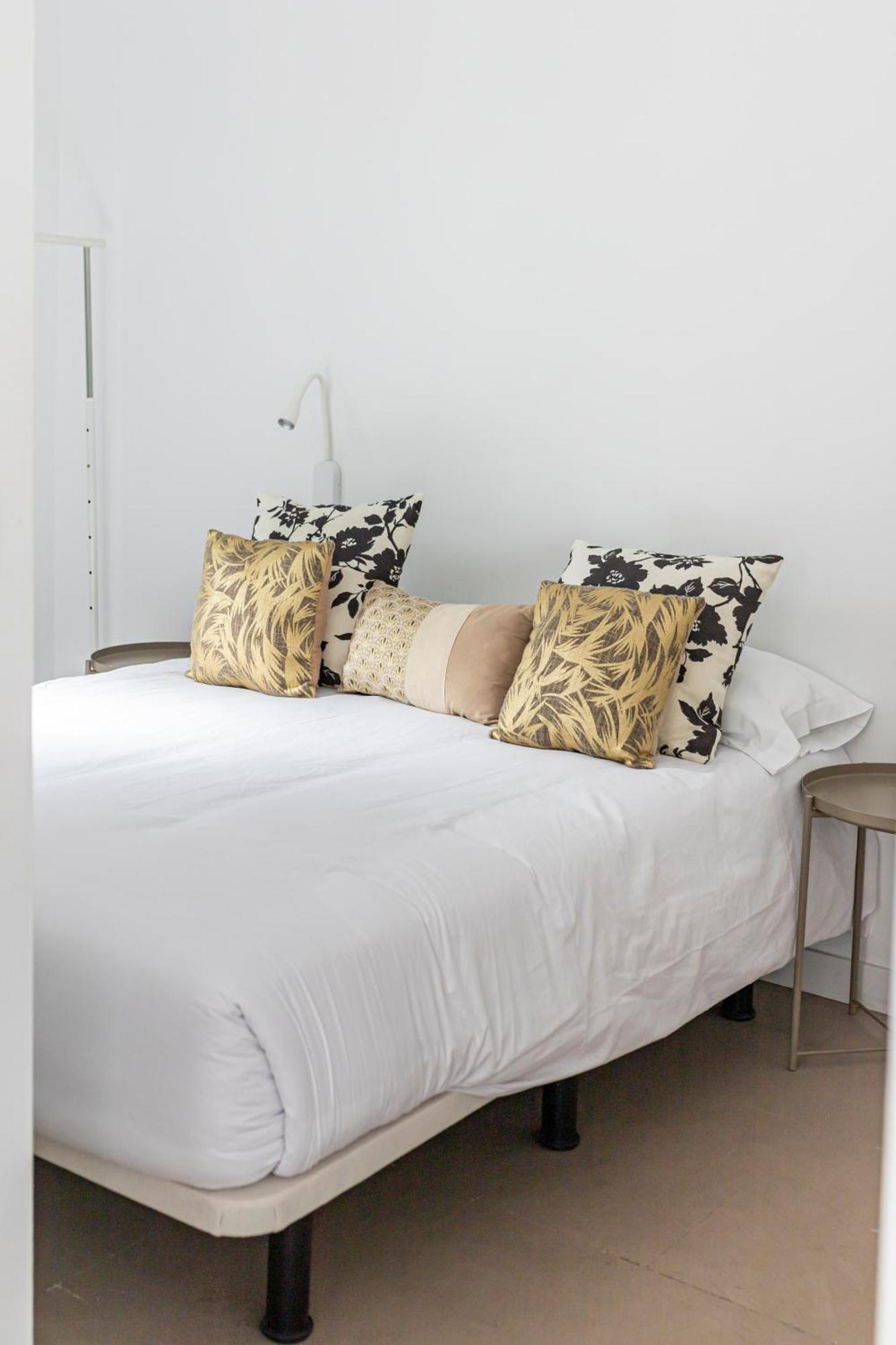 Resolana Suites Siviglia Esterno foto