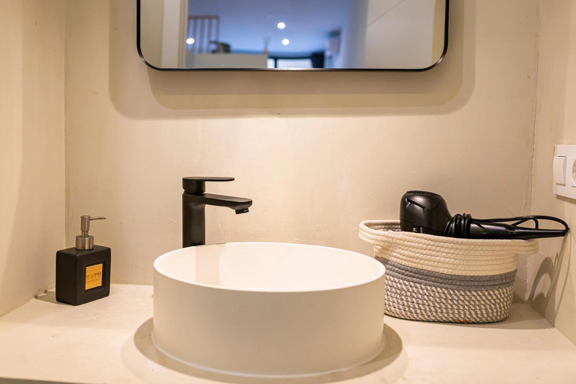 Resolana Suites Siviglia Esterno foto